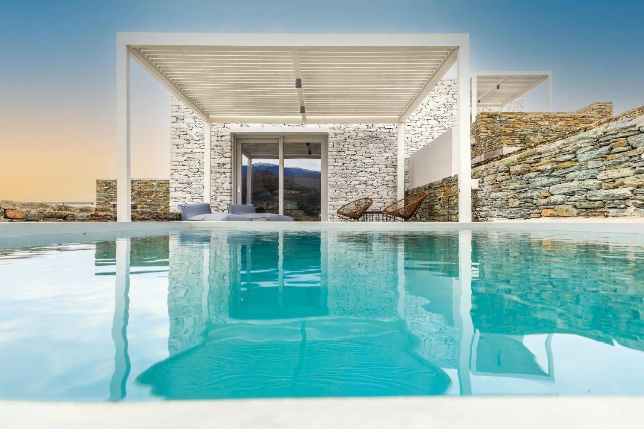 Iliades Luxury Boutique Suites Batsi  Ngoại thất bức ảnh