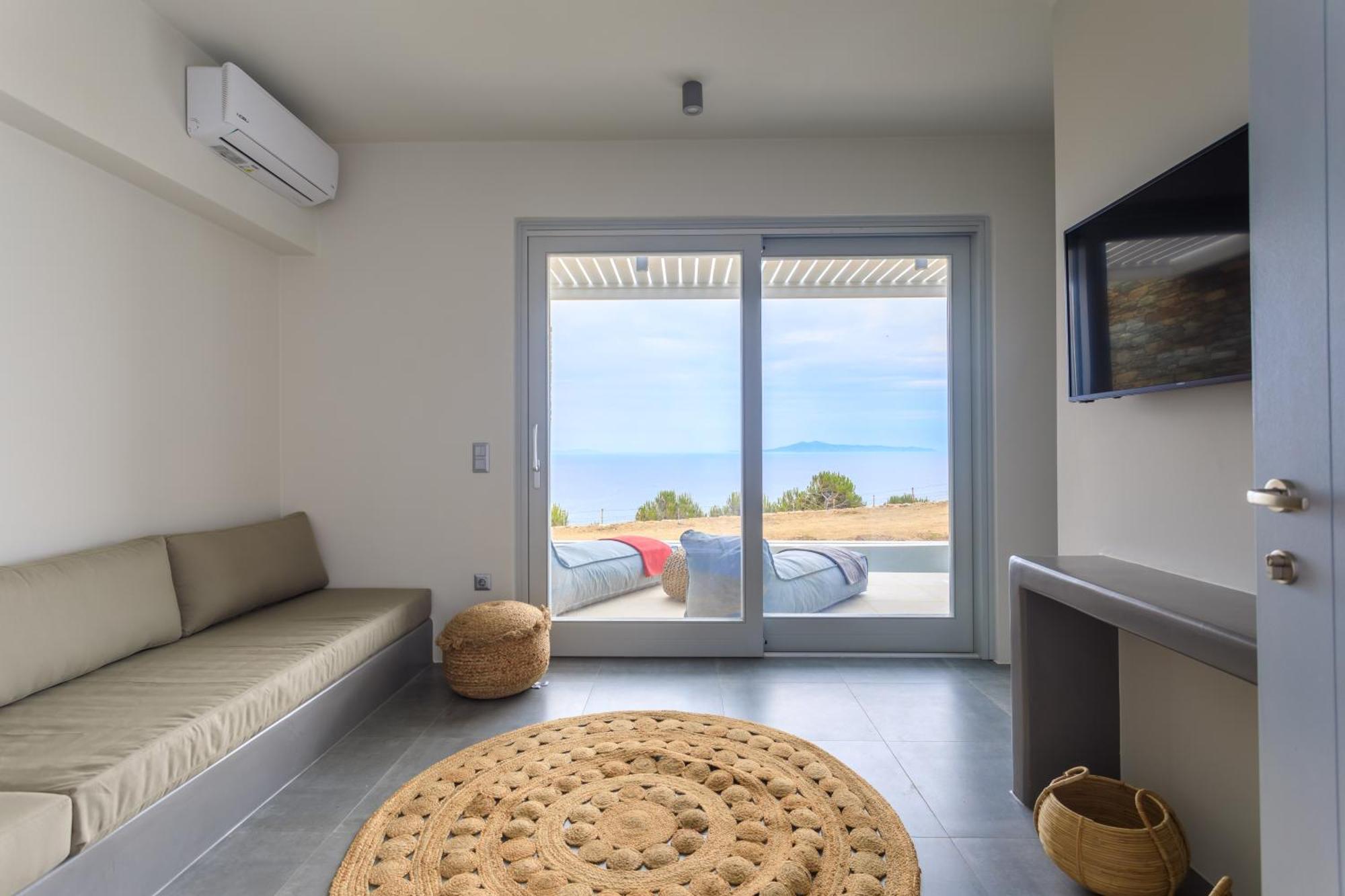 Iliades Luxury Boutique Suites Batsi  Phòng bức ảnh